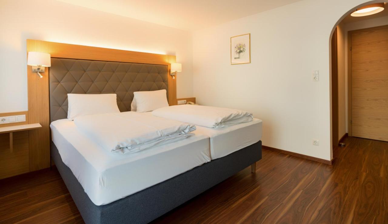 Hotel Cafe Lorenz ホーエネムス エクステリア 写真