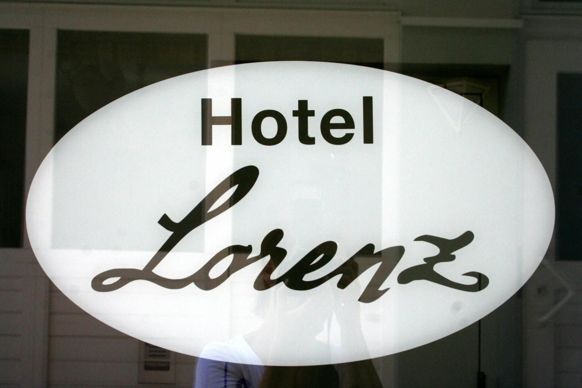 Hotel Cafe Lorenz ホーエネムス エクステリア 写真